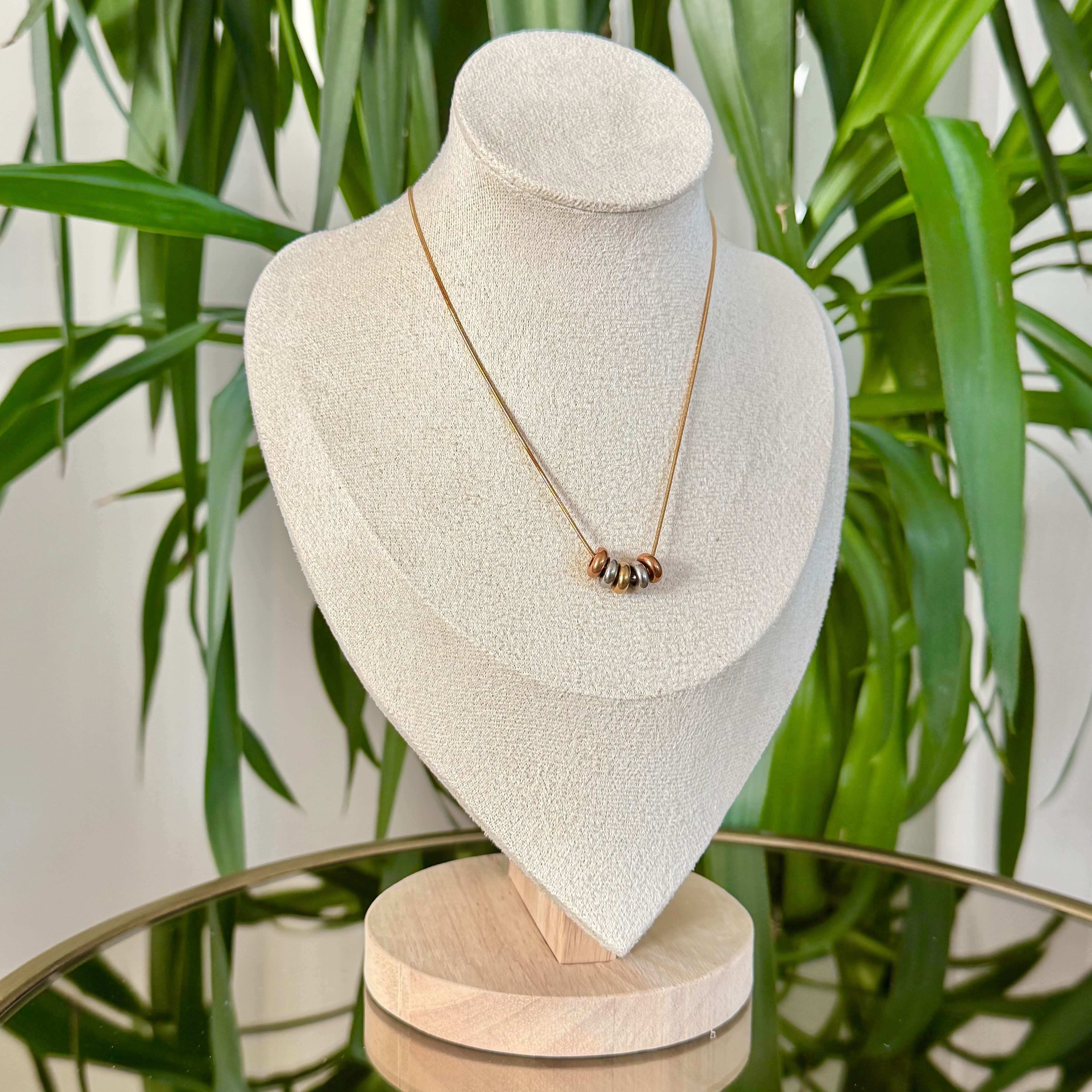 Çelik 3 renkli Halkalı Zincir Kolye