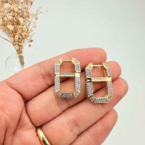 Özel Seri Marka Model Taşlı Küpe