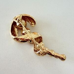 İnci Detaylı Sarmal Broş