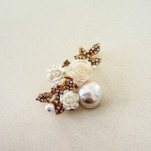İncili Çiçek Broş