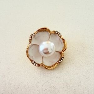 İnci Papatya Broş