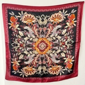 Çiçek Desenli İpek Saten Fular (70*70 cm)