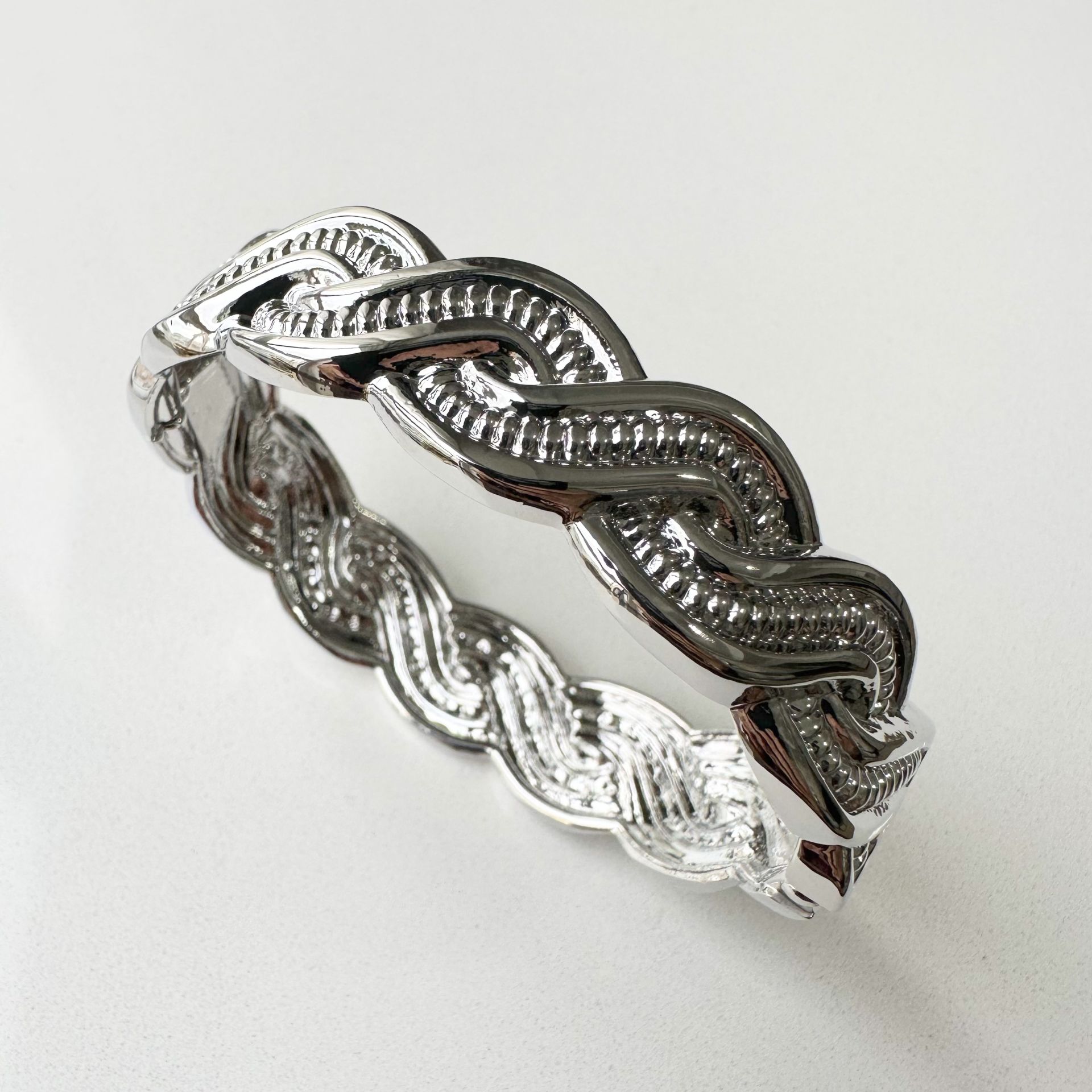 Örgü Kelepçe -silver-