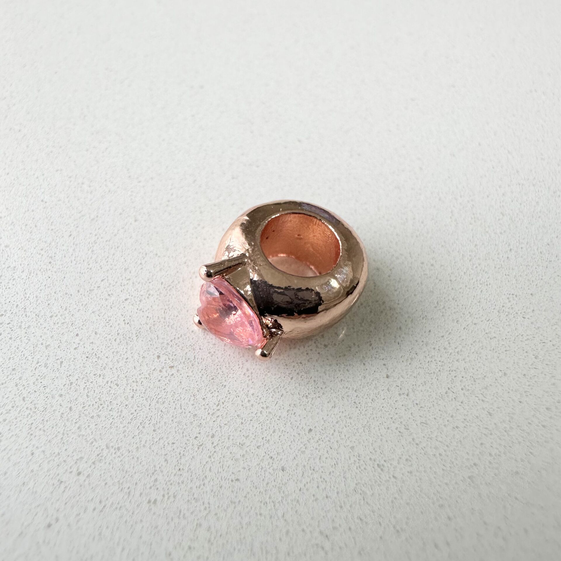 Pembe Taşlı Kalp Charm