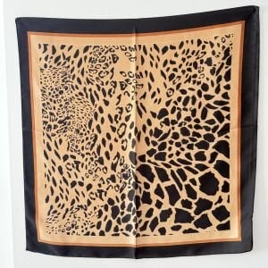 Leopar Desenli İpek Saten Fular (70*70cm)