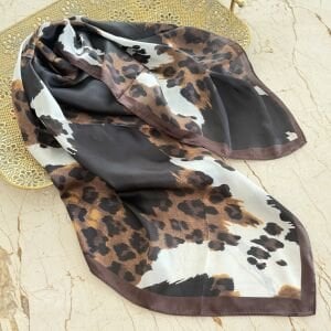 Leopar Desenli İpek Saten Fular (90*90cm)