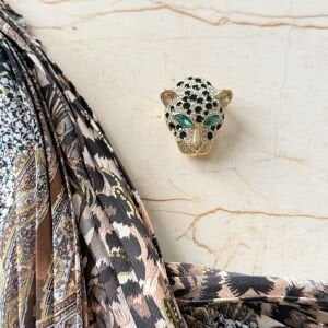 Leopar Broş İpek Saten Pliseli Fular Kombin