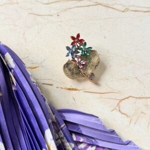 Renkli Çiçek Demeti Broş Pliseli İpek Saten Fular Kombin