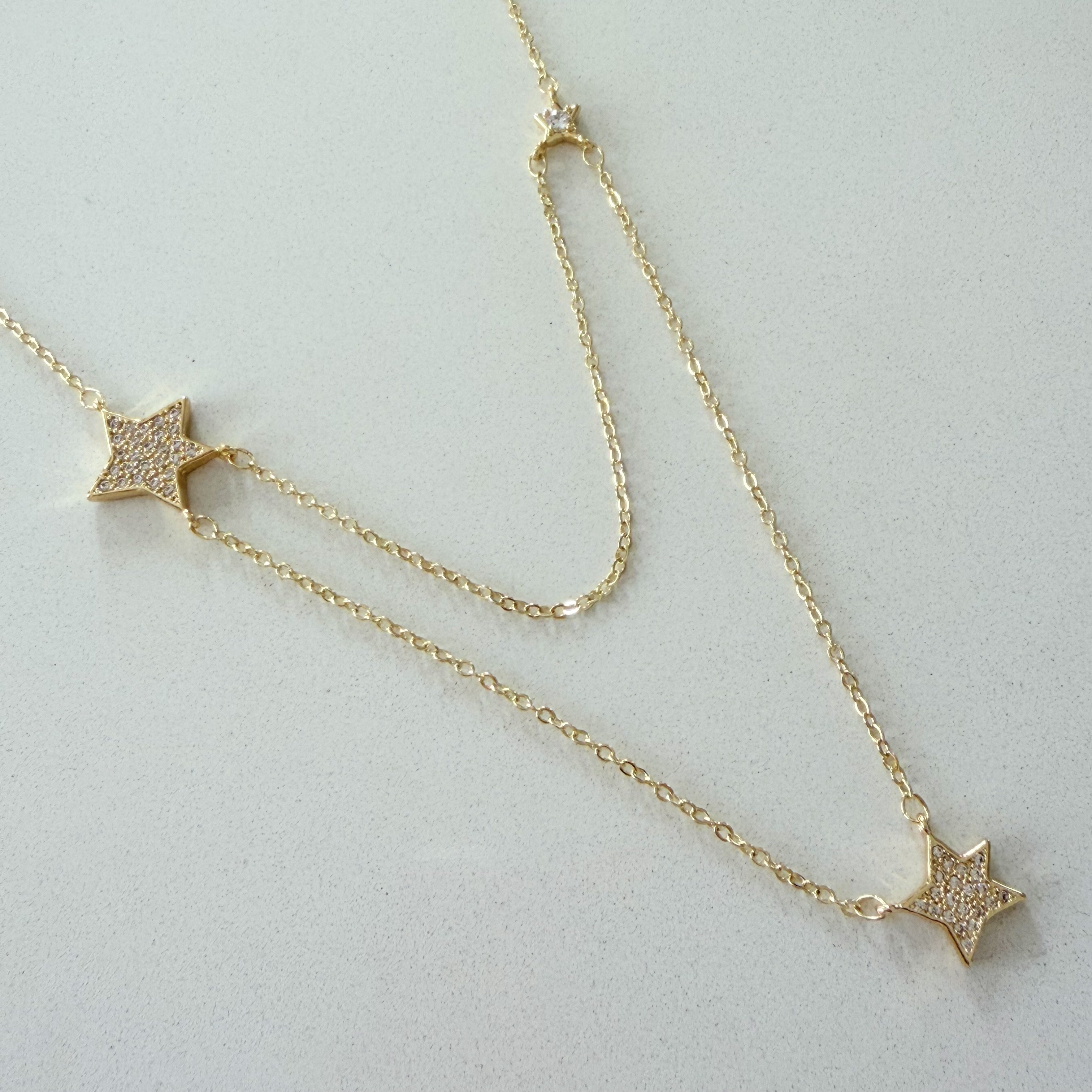 Altın Kaplama 3lü Yıldız Kolye