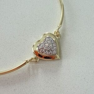 Altın Kaplama Kalp Detaylı Kelepçe Bileklik