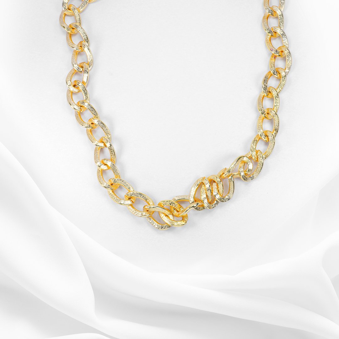 Büyük Zincir Kolye