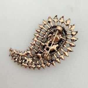 Kristal Taşlı Damla Form Broş