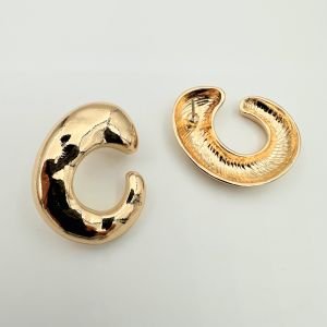 Altın Kaplama Yarım Ay Formunda Küpe -gold-