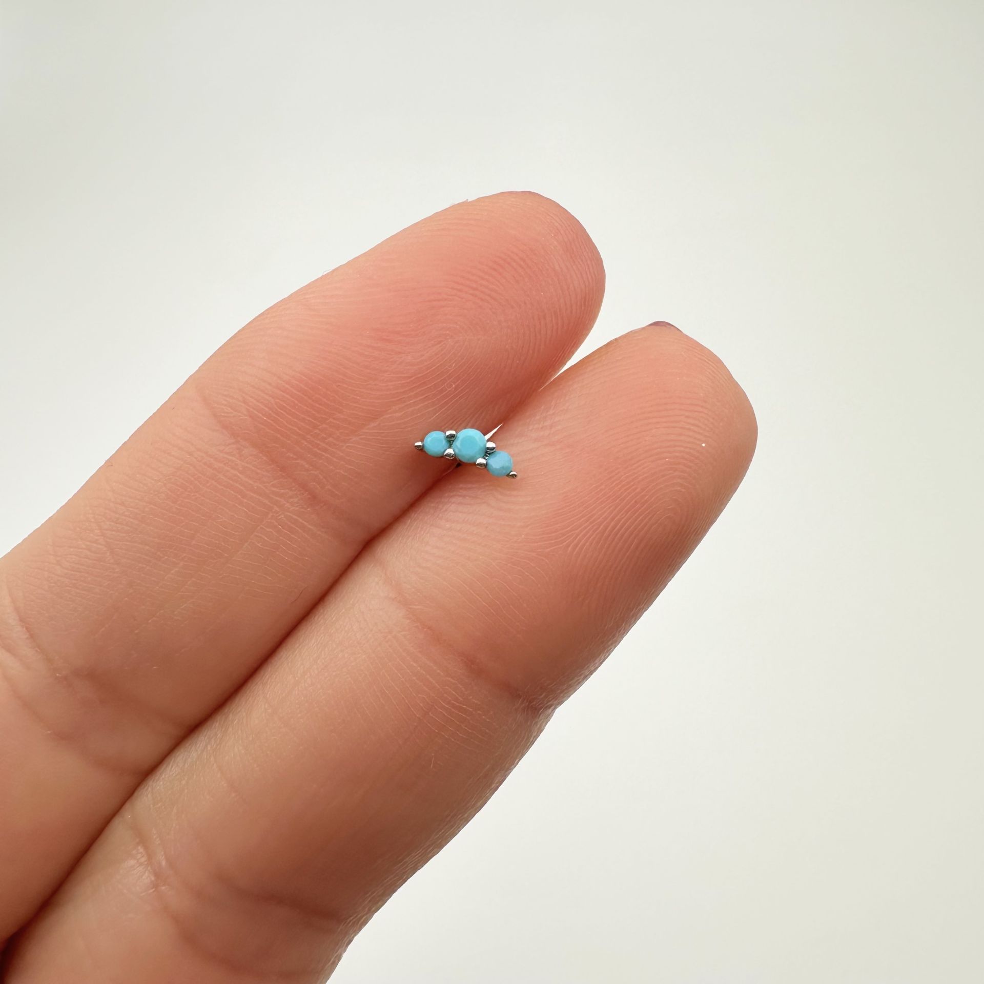 3noktalı Mavi Tragus Küpe