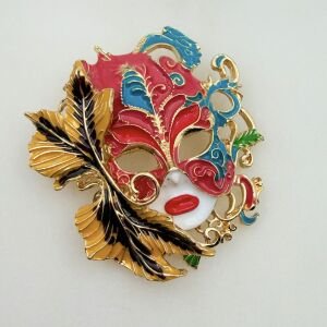 Pembe Mineli Maske Broş