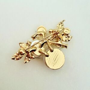 İnci Taş Detaylı Gül Broş