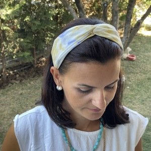 Batik Desenli Bandana Taç