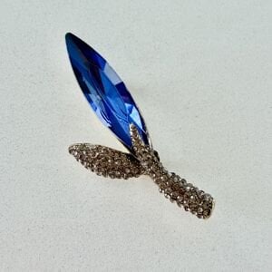 Lacivert Taş Detaylı Tomurcuk Broş