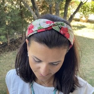 İri Çiçek Desenli Bandana Taç