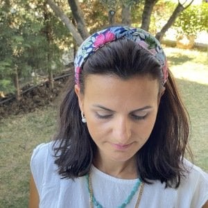 İri Çiçek Desenli Bandana Taç