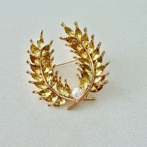 İnci Detaylı Başak Broş