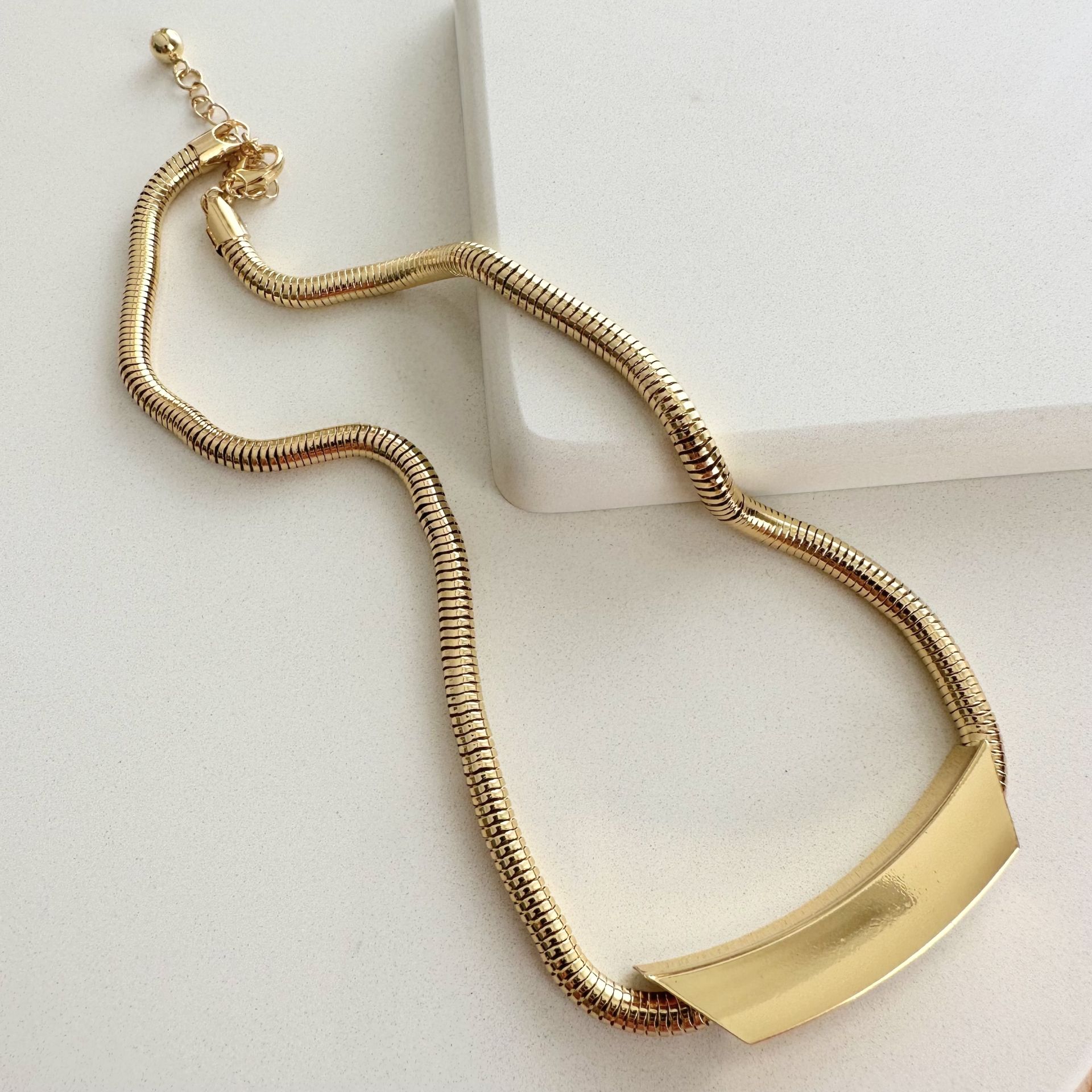 Özel Seri Plaka Uçlu Kolye Gold -52cm-