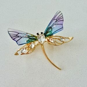 Lila Kanatlı Kelebek Broş