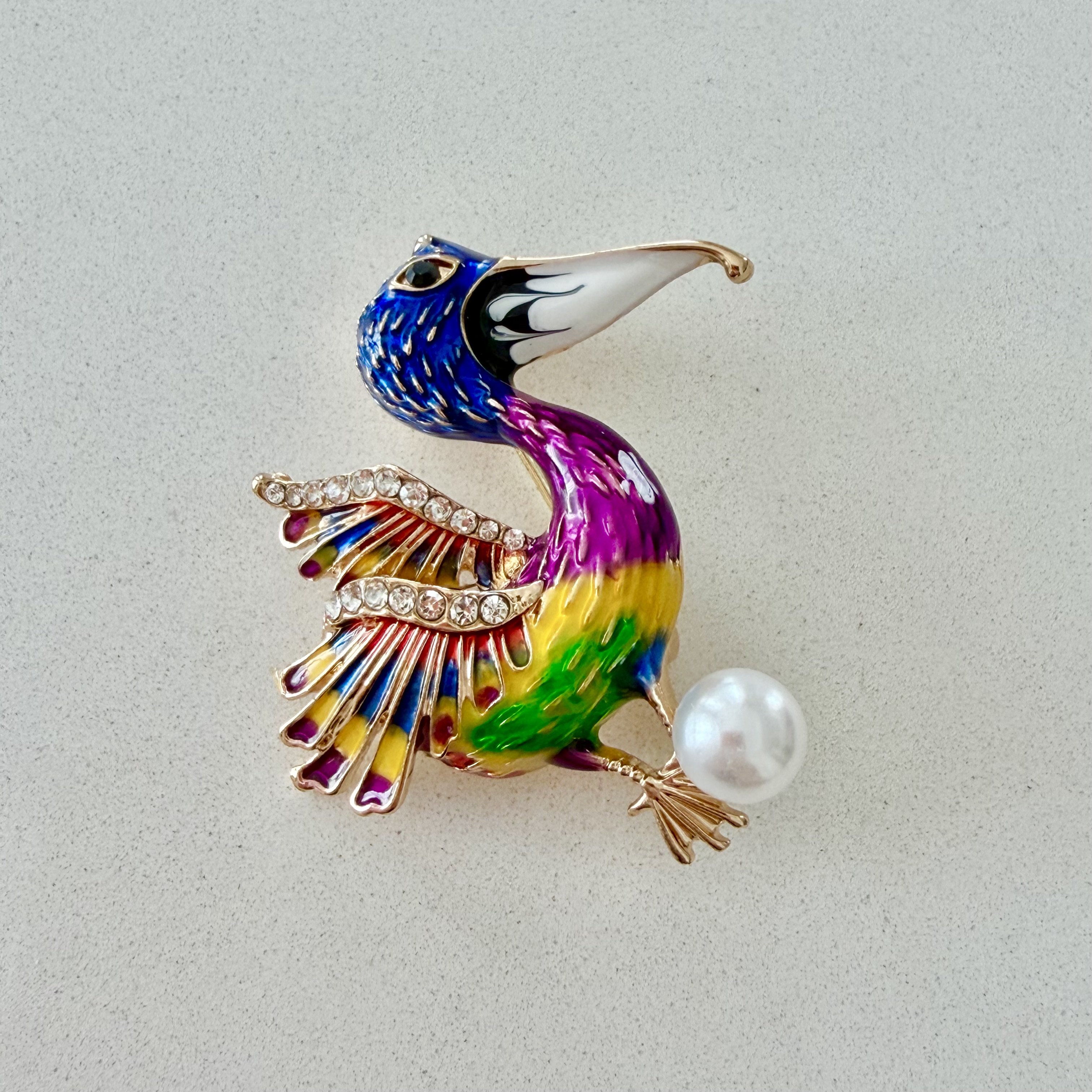 İnci Detaylı Pelikan Broş