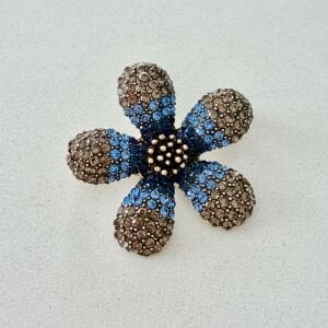 Mavi Gri Taşlı Çiçek Broş