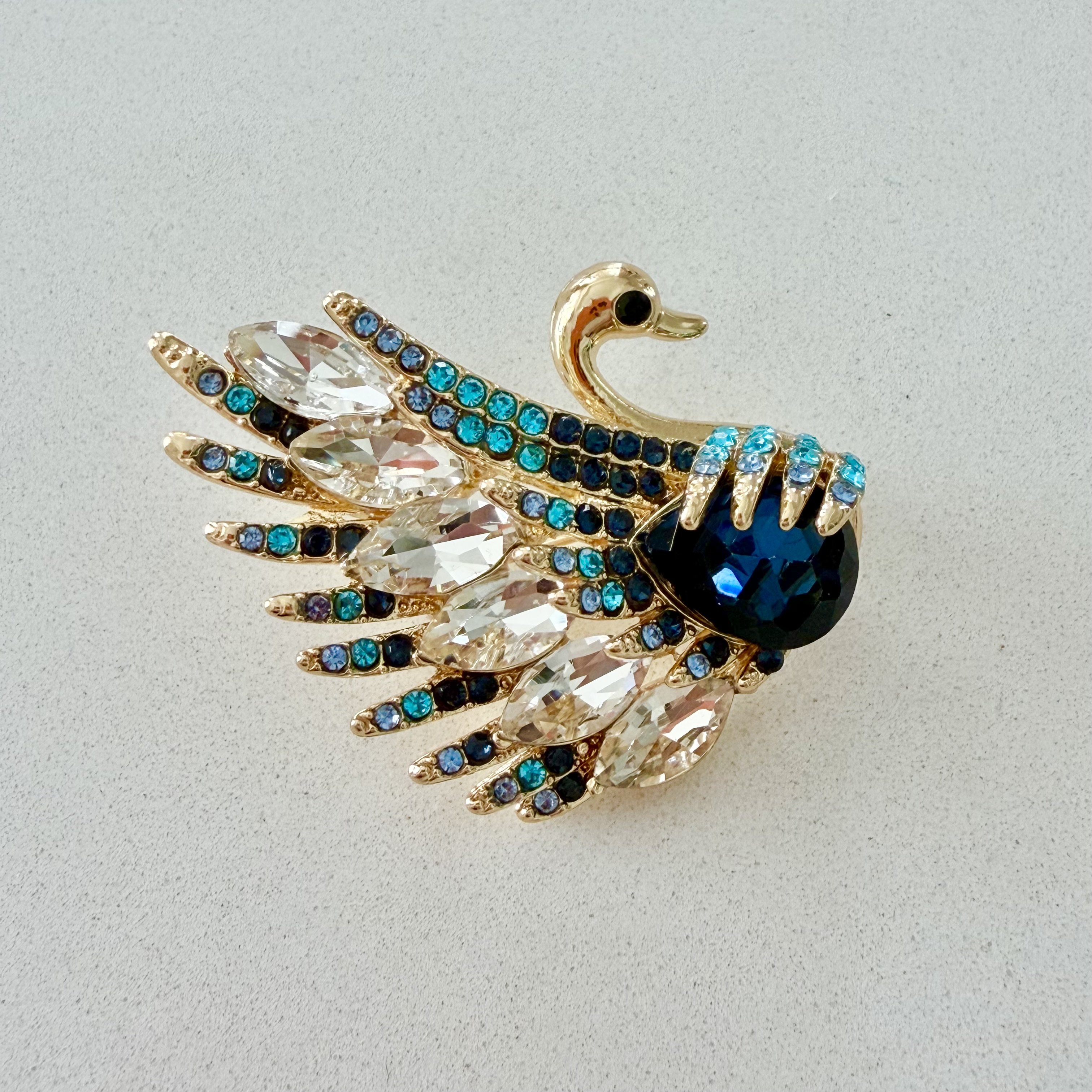 Mavi Taşlı Kuğu Broş