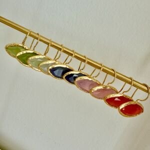 Altın Kaplama Badem Form Kedi Gözü Taşlı Küpe