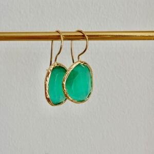 Altın Kaplama Asimetrik Kedigözü Taşlı Küpe