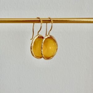 Altın Kaplama Asimetrik Kedigözü Taşlı Küpe