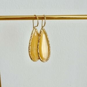 Altın Kaplama Uzun Formda Damla Kedigözü Taşlı Küpe