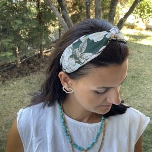 Açelya Desenli Bandana Taç