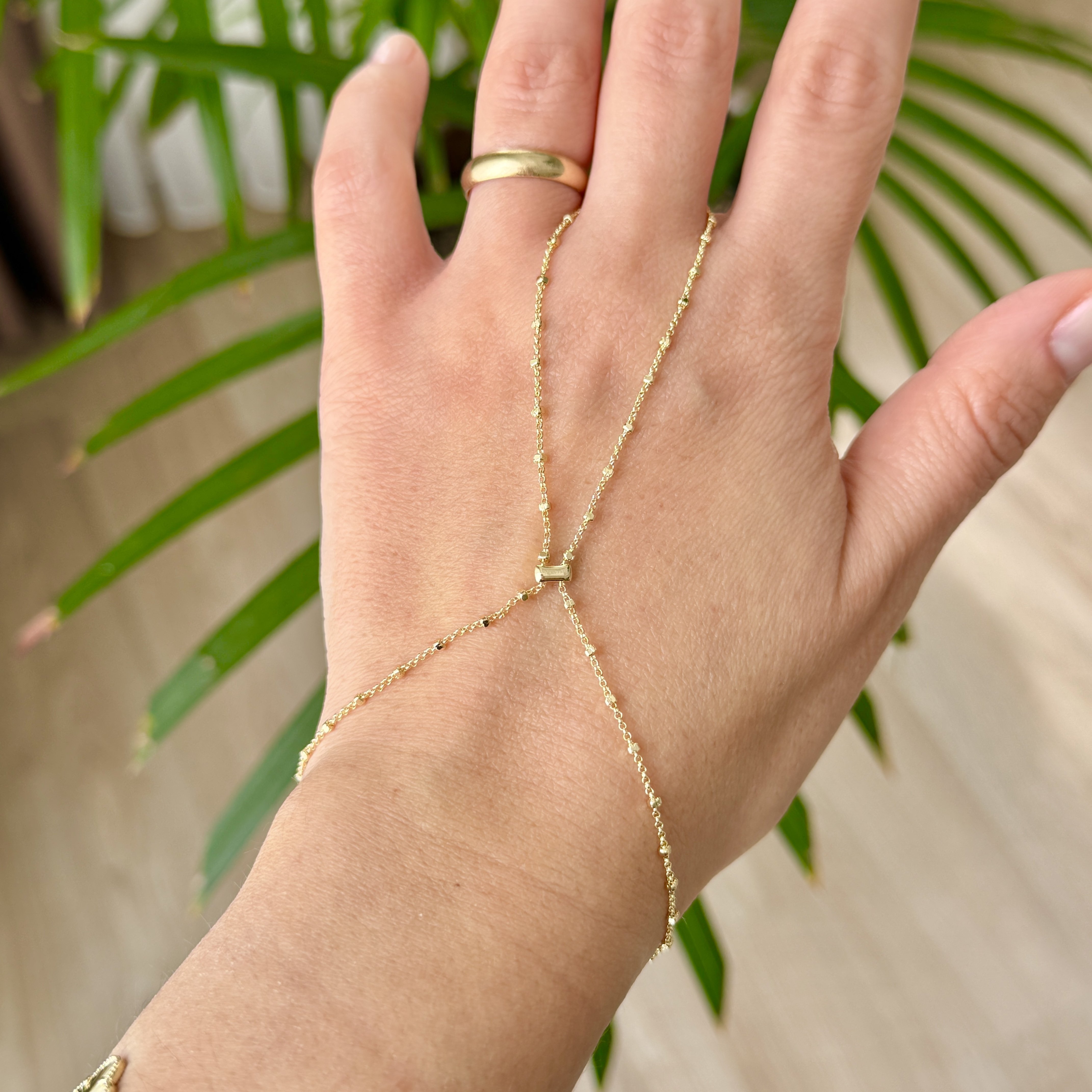 Altın Kaplama Topçuk Detaylı Şahmeran