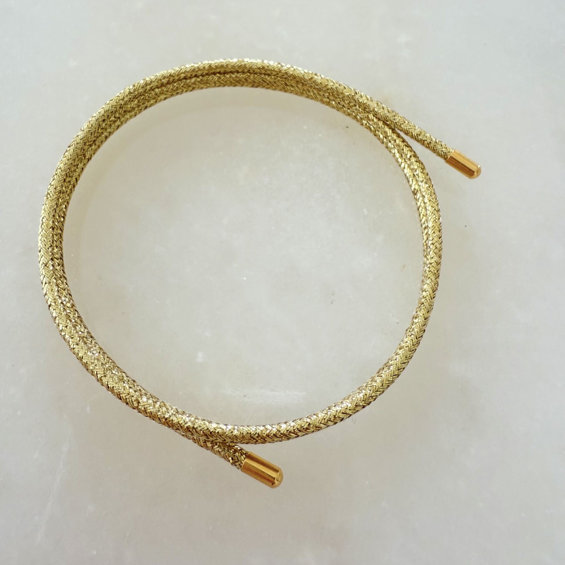 Gold Simli Mıknatıslı Çelik Uçlu Bileklik-Halhal-Kolye