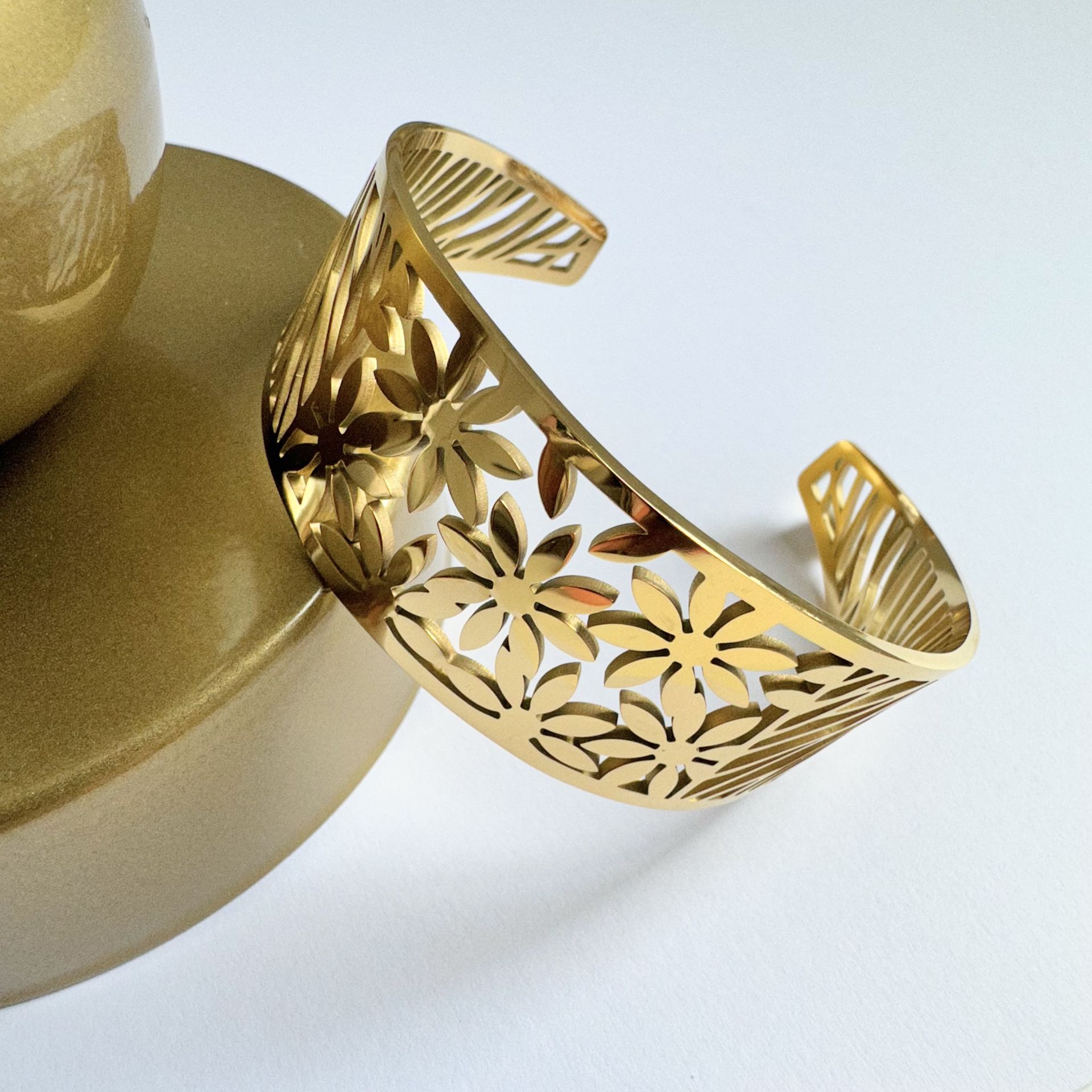 Çelik Papatya Kelepçe