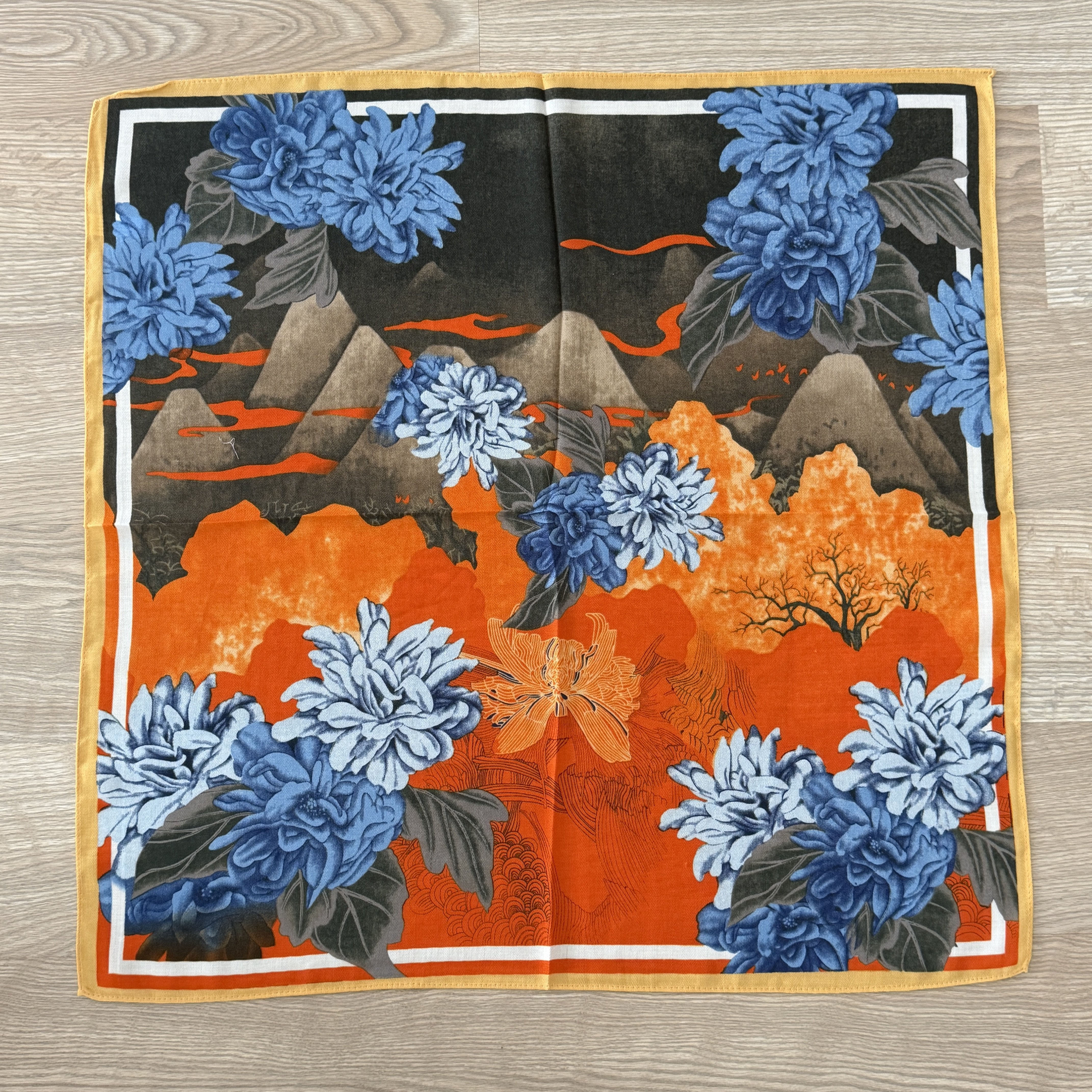 Mavi Çiçek Desenli Pamuklu Şal 70*70cm