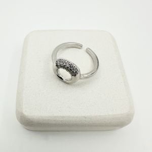 Özel Seri Taş Detaylı Daire Yüzük -silver-