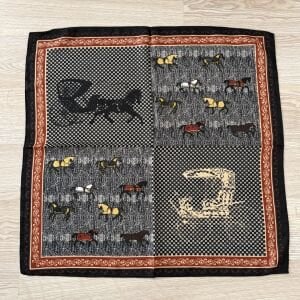 Kırmızı Turuncu At Figürlü Pamuklu Şal 70*70cm