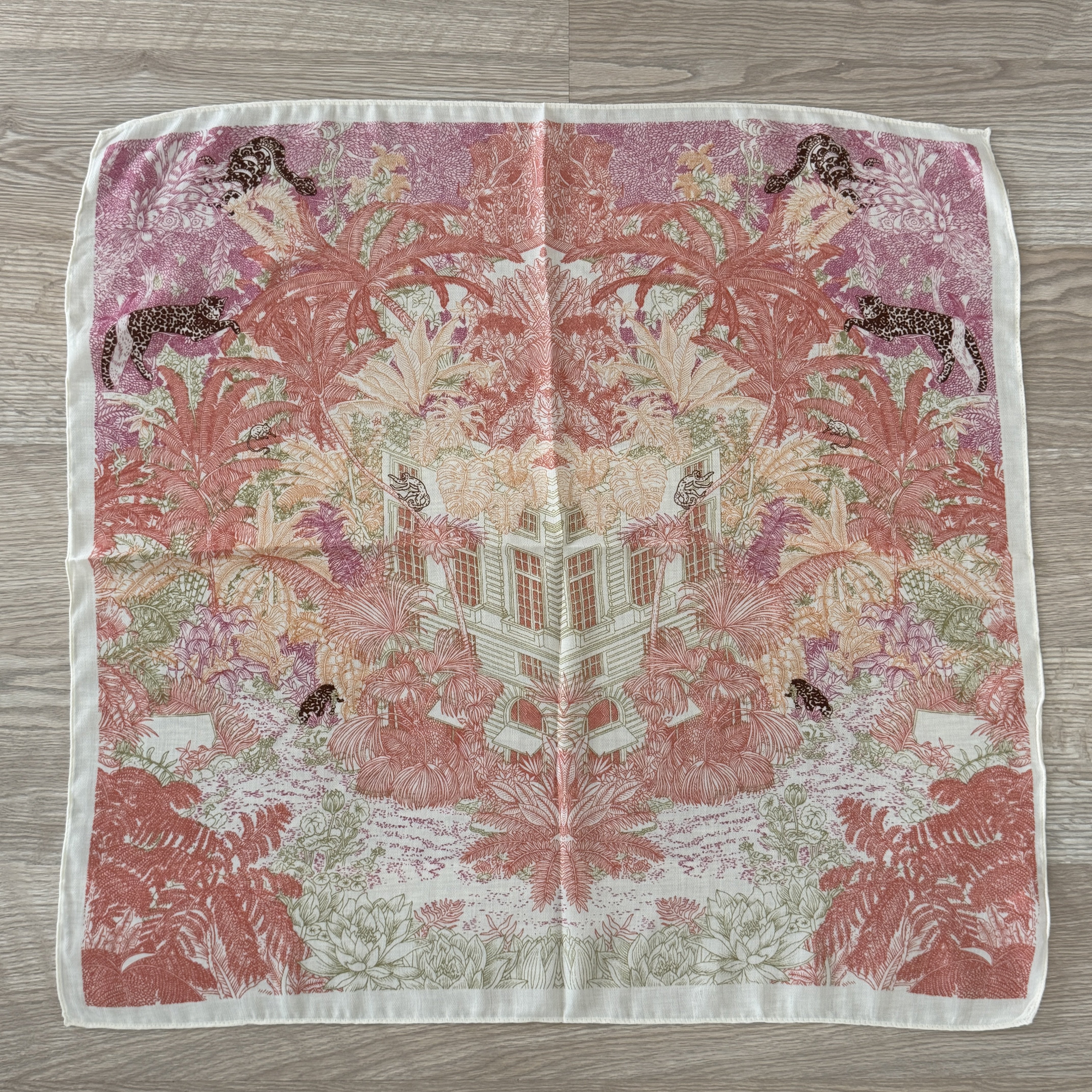Açık Renkli Çiçekli Pamuklu Şal 70*70cm