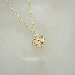 Özel Seri Yonca Kolye