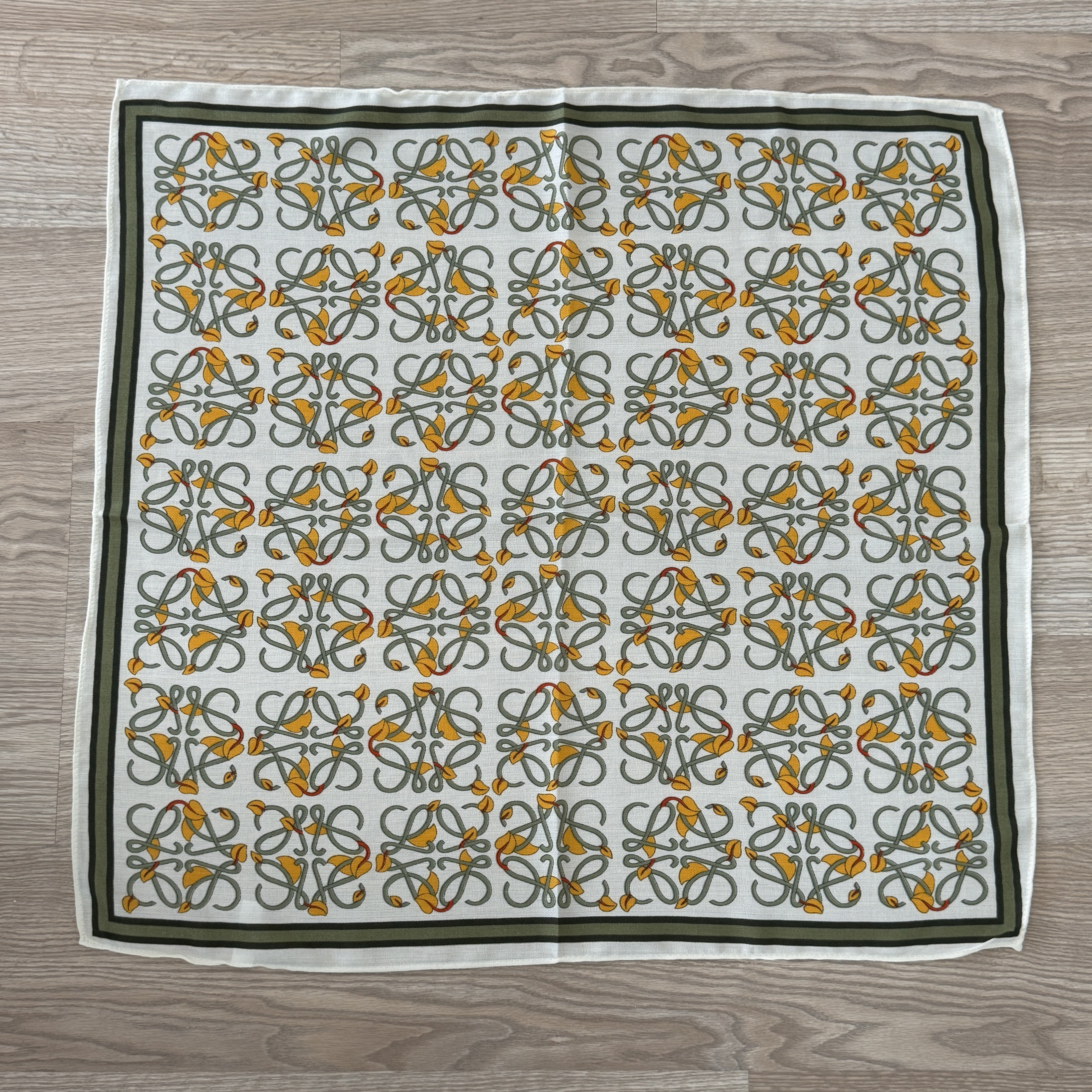 Yeşil Sarı Desenli Pamuklu Şal 70*70cm