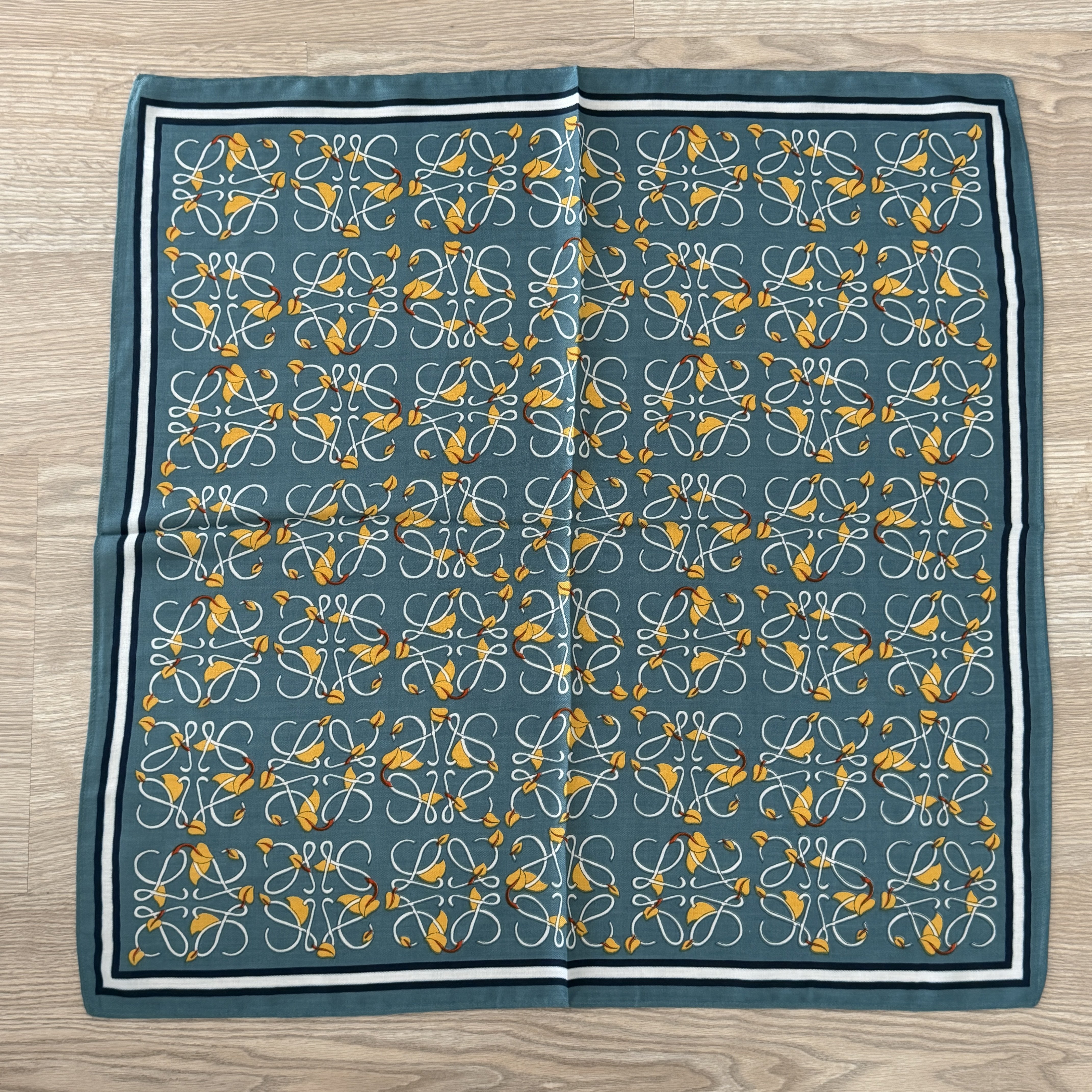 Nefti Yeşil Sarı Desenli Pamuklu Şal 70*70cm
