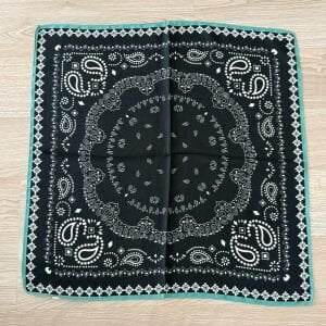 Etnik Desenli Yeşil Pamuklu Şal 70*70cm