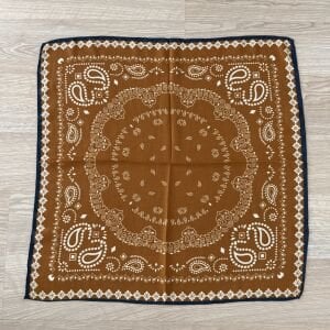 Kahverengi Etnik Desenli Pamuklu Şal 70*70cm