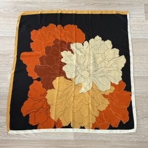 İri Çiçekli Pamuklu Şal 90*90cm