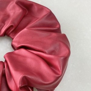Deri scrunchie toka