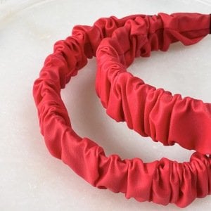 Deri Büzgülü Taç